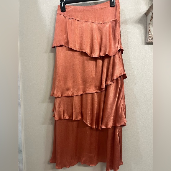 NWT $130 Anthropologie Maeve Cassia Rust Tiered ruffle Midi Skirt Orange Satin 2 - Picture 3 of 8